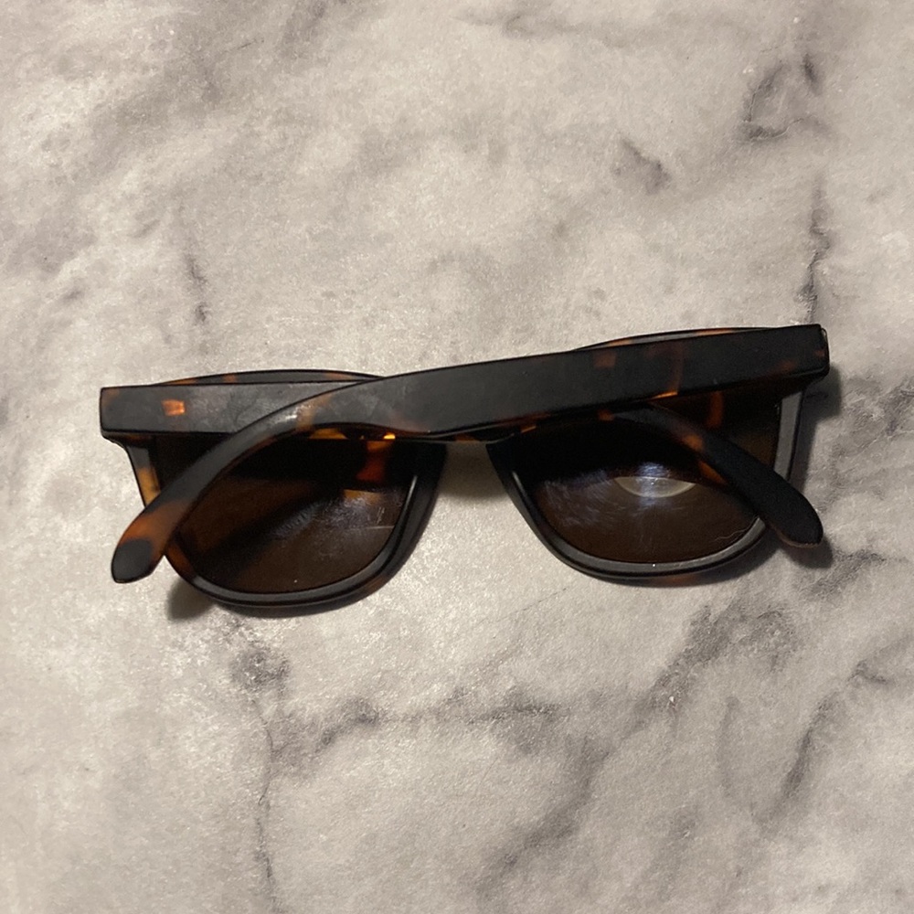 Sunglasses - Picture 8 of 14